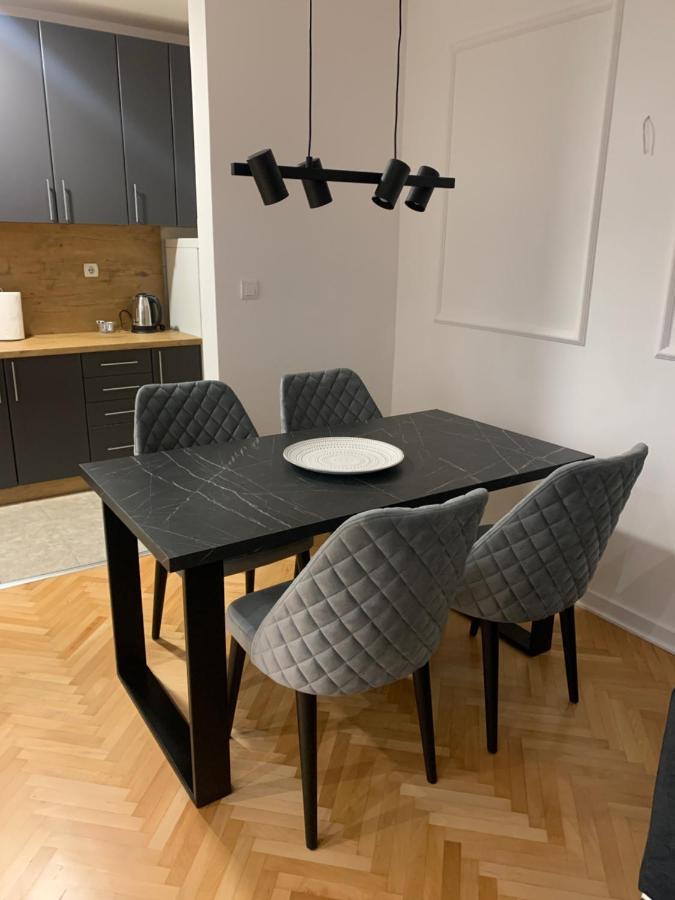 Apartman Geneva Bijeljina Eksteriør billede