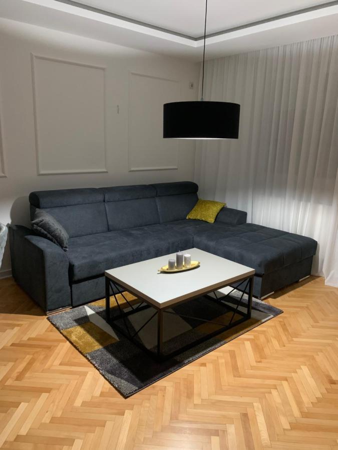 Apartman Geneva Bijeljina Eksteriør billede