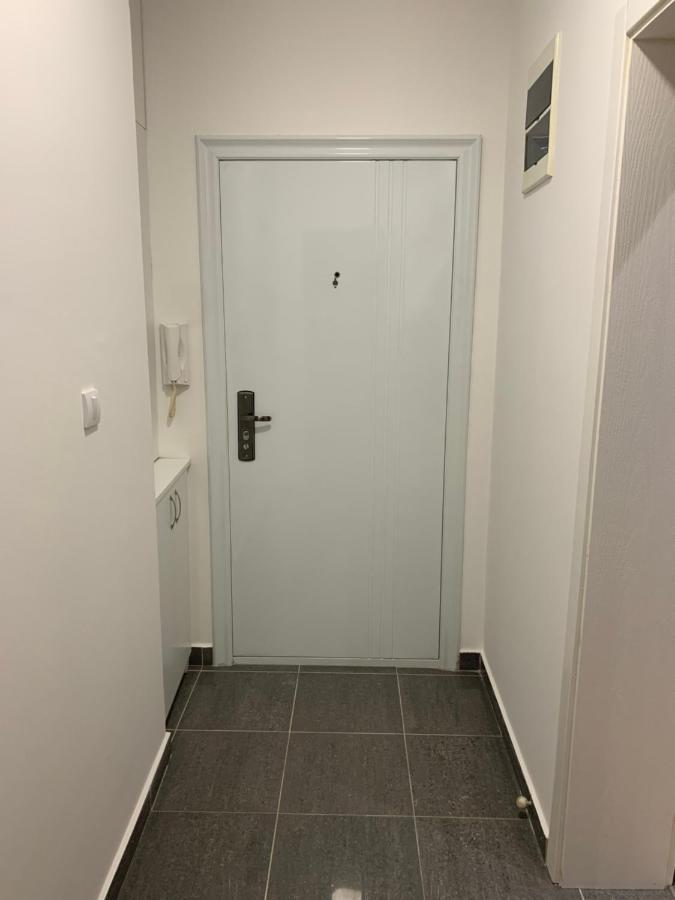 Apartman Geneva Bijeljina Eksteriør billede